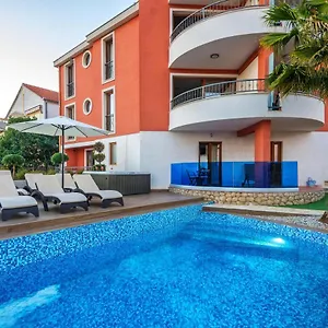  Apartment Sv. Petar